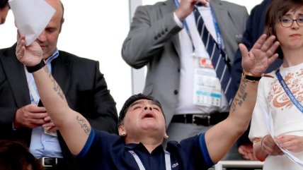 Maradona vivió con mesura y hasta fue condecorado en eliminación de Argentina ante Francia