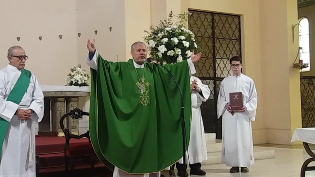 Galo Fernández apeló a la sanación de la iglesia en su primera misa en la catedral de Talca