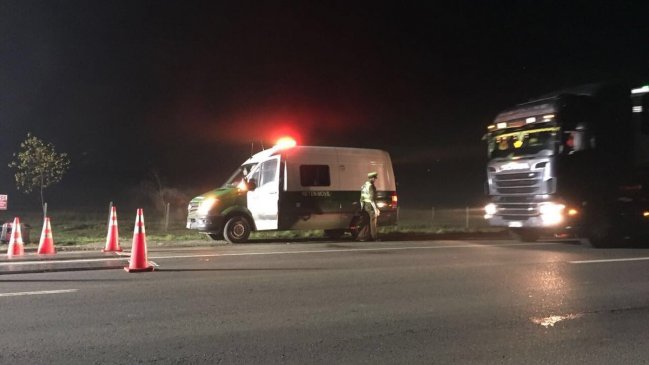 Bajas temperaturas en Chiloé obligan a suspender el tránsito y modificar horario de clases
