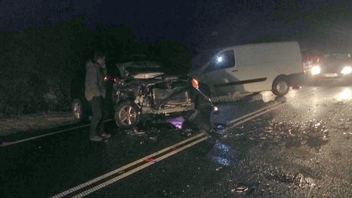 Un fallecido dejó colisión múltiple en la ruta que une Valdivia y Paillaco