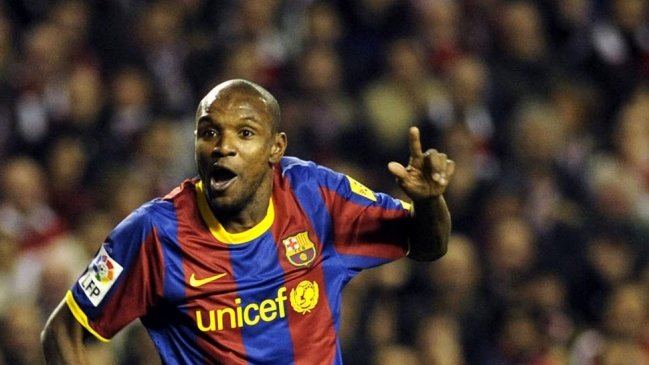 Eric Abidal sube foto postoperatoria con su primo: 