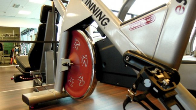 Niño de tres años perdió dos dedos cuando su mamá hacía spinning