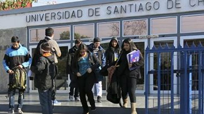 Alumnas se querellan por abusos sexuales contra académico de la Usach