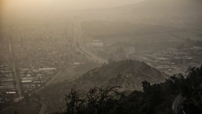 Intendencia Metropolitana decretó preemergencia para este lunes