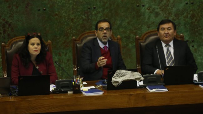 Oficialismo insistirá en censura de mesa de la Cámara de Diputados por carta a Piñera