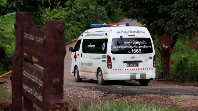 Tailandia: Ya son ocho los niños rescatados y se espera terminar proceso este martes