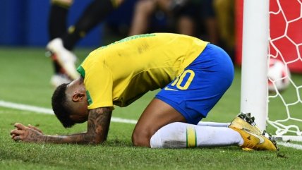 Compañía de Bomberos de Paillaco también usó la imagen de Neymar para campaña