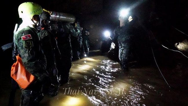 El rescate de los niños y su entrenador atrapados en la cueva de Tailandia