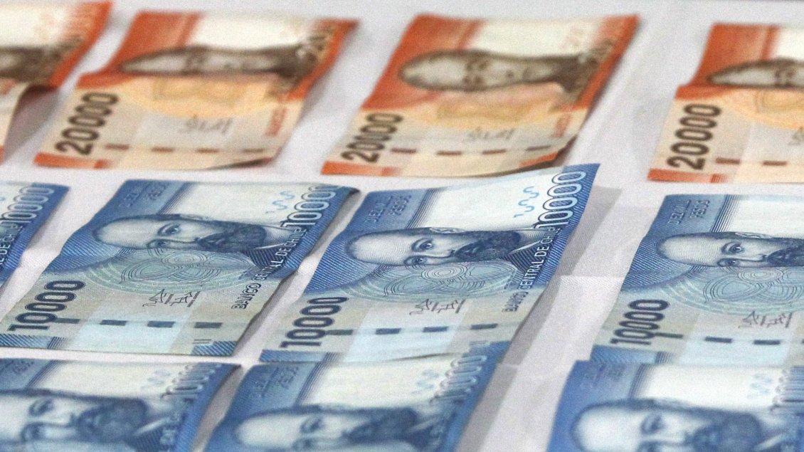 Comisión parlamentaria rechazó inhabilidad de ejercer cargos públicos en delitos de cohecho