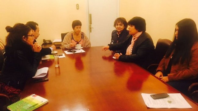 Oficiarán al Mineduc por brutal agresión a profesora