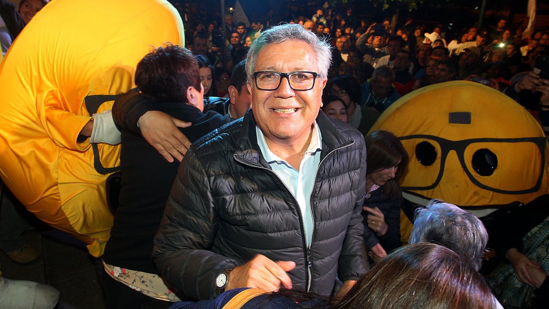 Concejal comunista pide renuncia del alcalde de Rancagua: 