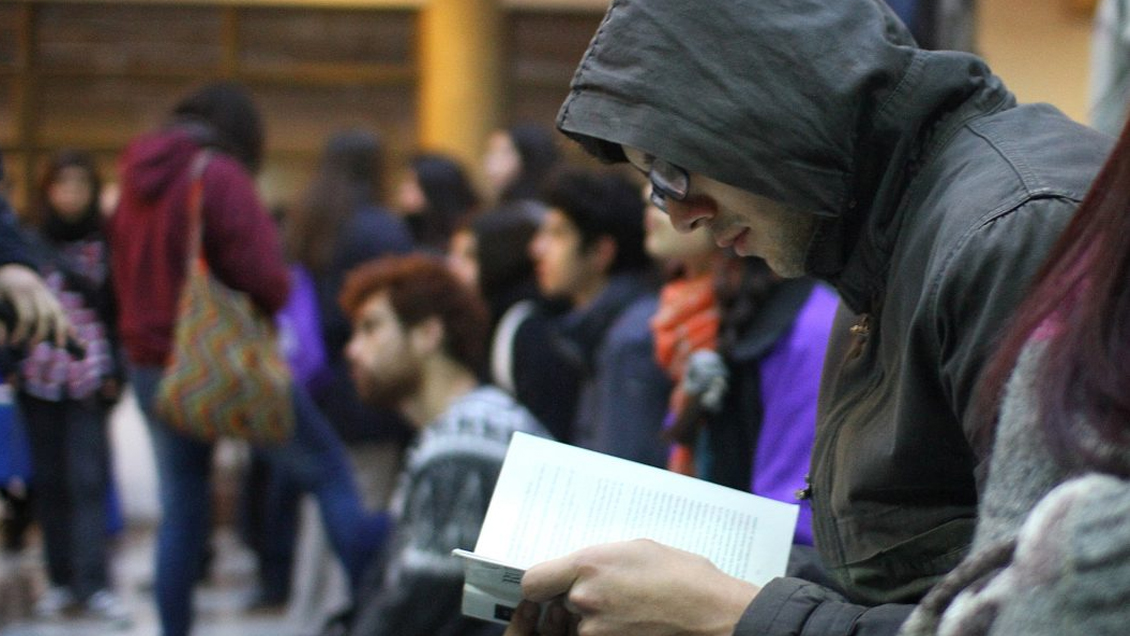 Diputados votarán este miércoles proyecto que crea estatuto laboral para jóvenes