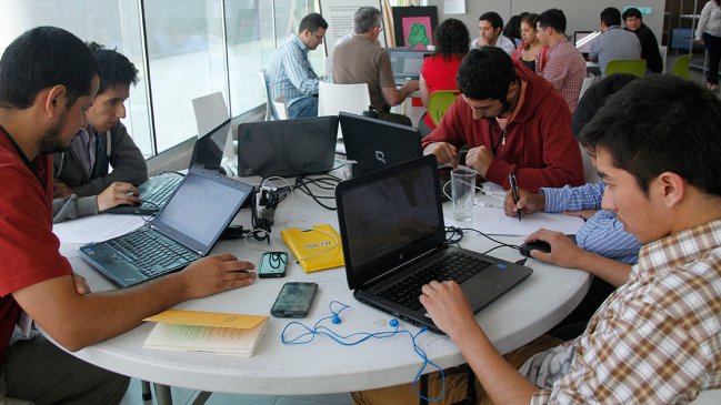 Avanza en el Congreso proyecto para proteger al trabajador estudiante