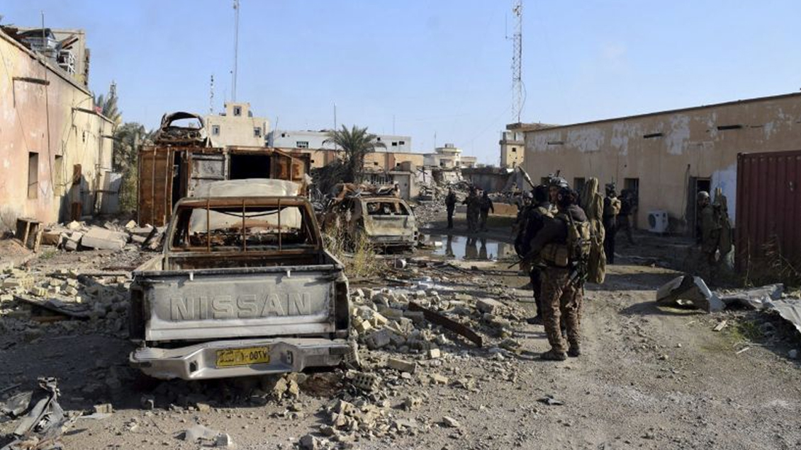 Al menos 28 civiles murieron en bombardeos sobre una zona controlada por ISIS en Siria