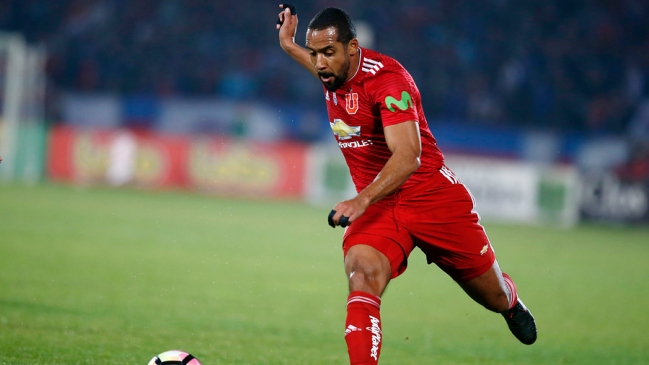 La aplaudida asistencia de Jean Beausejour en el tercer gol de la U ante Cobreloa