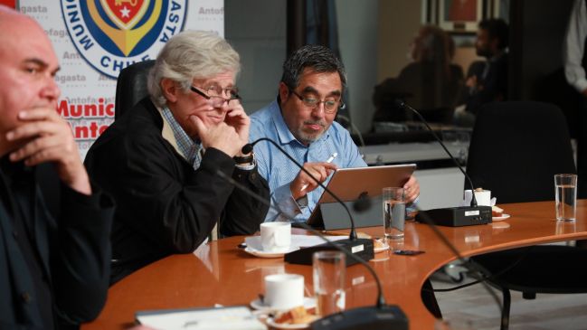 Expertos analizan identidad e imagen de Antofagasta en mesa de desarrollo urbano