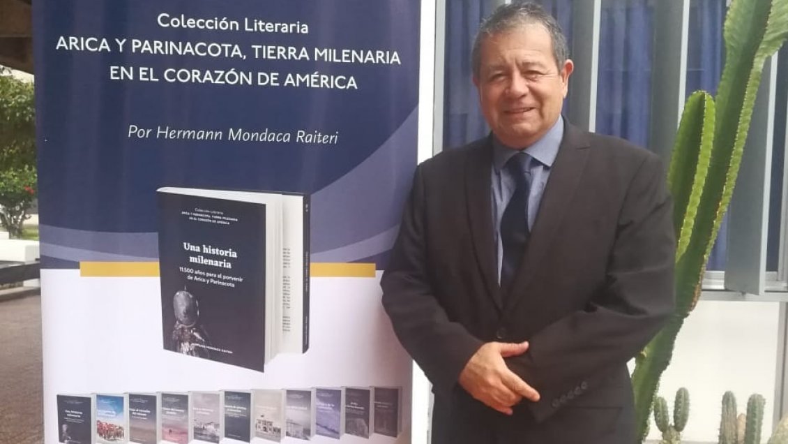 Escritor ariqueño lanza colección de libros sobre la historia y el porvenir regional