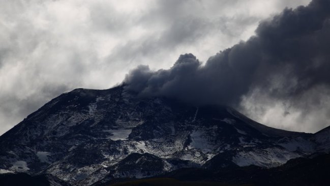 Pese a alertas de las autoridades, turistas siguen llegando a los Nevados de Chillán