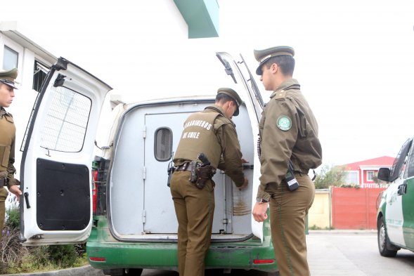 Iquique: Detuvieron a sujeto acusado de apuñalar cuatro veces a su pareja