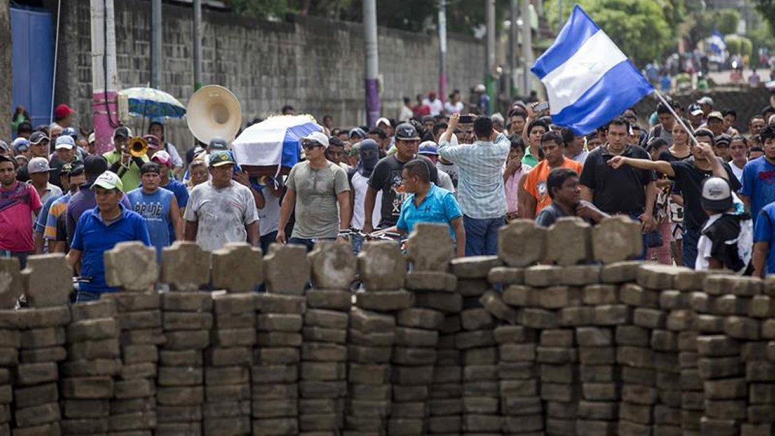 OEA busca una salida a la crisis más sangrienta de Nicaragua, con más de 350 muertos