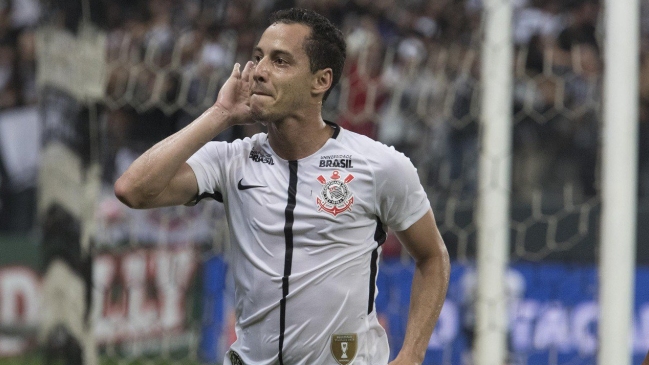 Rival de Colo Colo en la Copa Libertadores derrotó a Botafogo de Leonardo Valencia