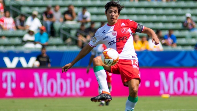 La agenda de chilenos en el exterior para este fin de semana