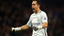 Claudio Bravo y Manchester City enfrentan a Borussia Dortmund en amistoso internacional