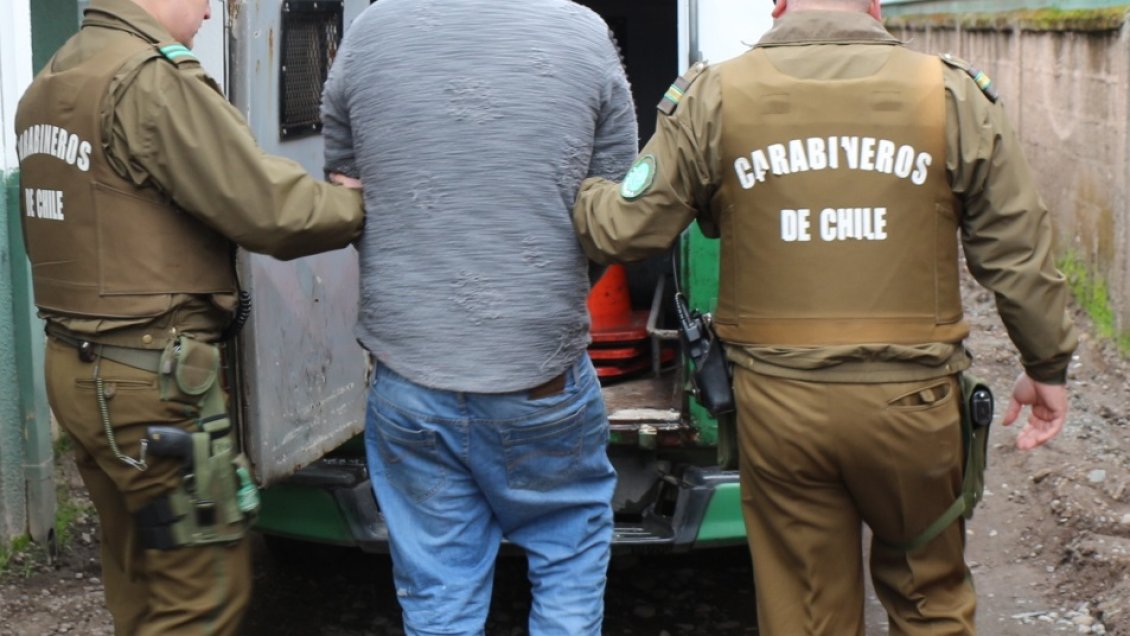 Carabineros detuvo a dos sujetos por tráfico de drogas en San Vicente
