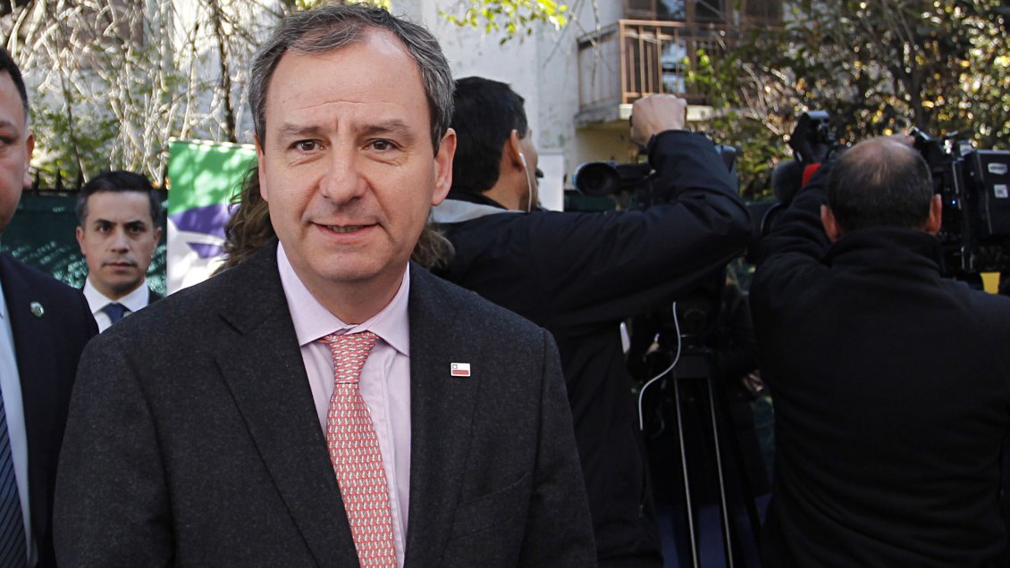 Varela reapareció: Inversión de infraestructura está desvinculada del ministro