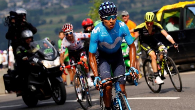  Nairo Quintana celebró en la cima del Portet  