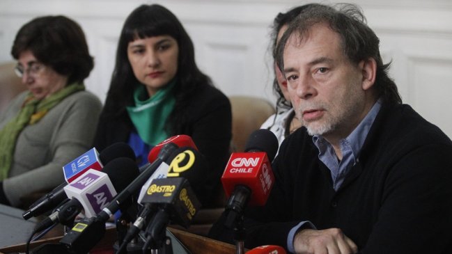 Parlamentarios presentarán proyecto de ley de aborto libre