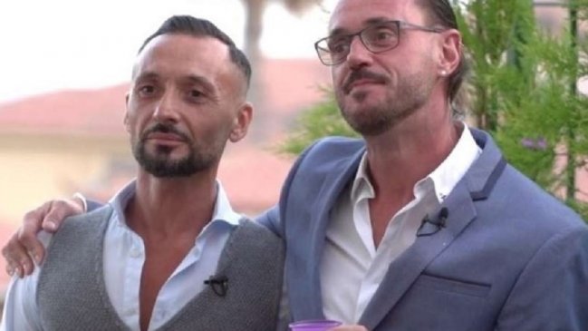 Cura italiano renunció a la iglesia para casarse con su novio