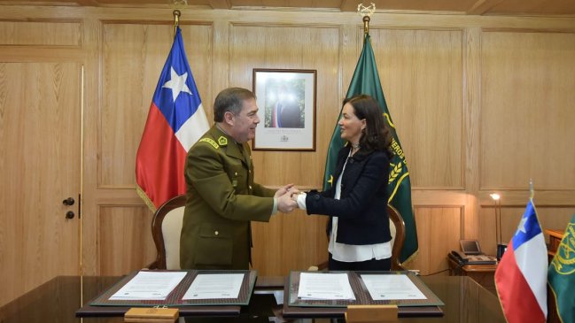 Reestructuración en Carabineros: Institución recibirá asesorías del BID en temas financieros