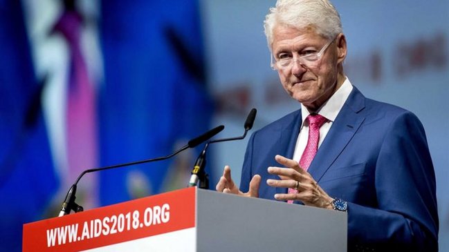  Trabajadores sexuales interrumpieron discurso de Clinton  