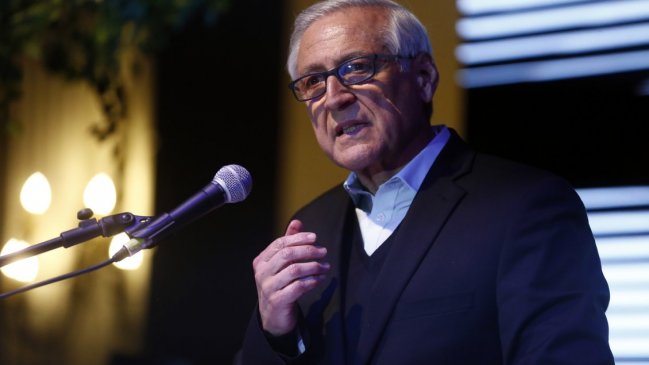 Heraldo Muñoz asumió formalmente como presidente del PPD