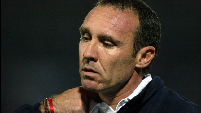 Marcelo Espina llega a Chile este martes para asumir como director deportivo de Colo Colo