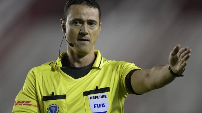 Duelo entre Colo Colo y Corinthians será arbitrado por experimentado juez colombiano