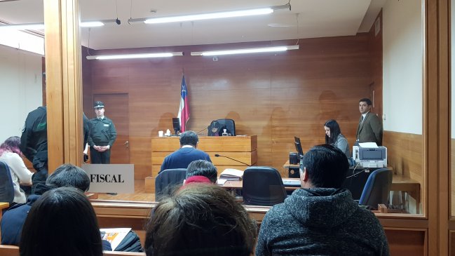 Arresto domiciliario nocturno para hermanos acusados de homicidio que alegan legítima defensa