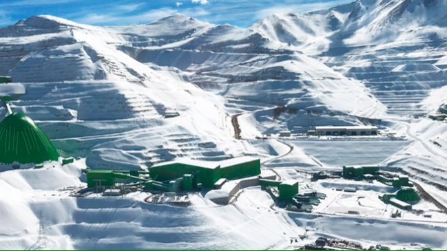 Atacama: Trabajadores votaron a favor de la huelga en Minera Caserones