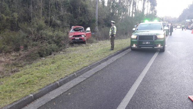 Hombre falleció tras volcamiento en la ruta que une Valdivia y Paillaco