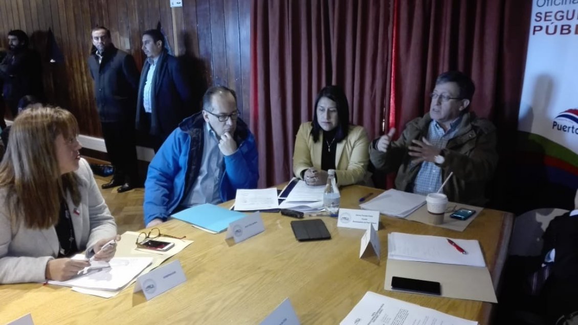 Autoridades analizaron el tráfico de drogas en ferias libres de Puerto Montt