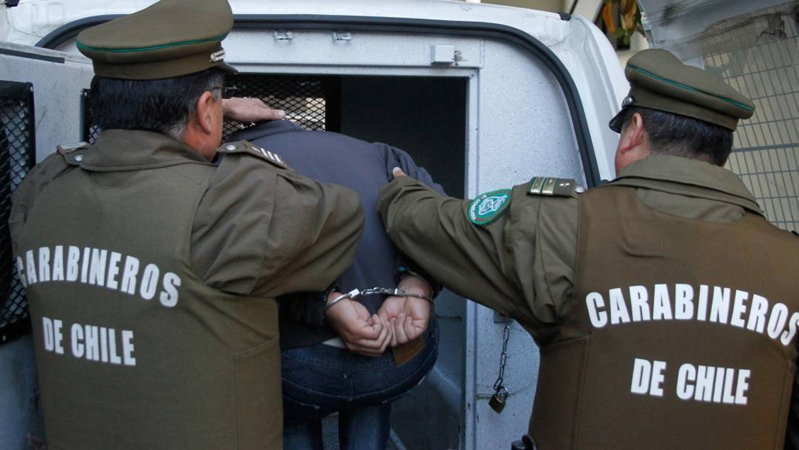 Vendían drogas en quiosco a metros de Ministerio y de comisaría de Santiago Centro