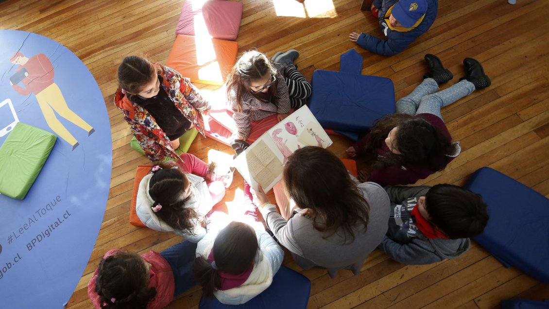 Lectura en 2° Básico: Se estancan resultados y sigue la brecha socioeconómica