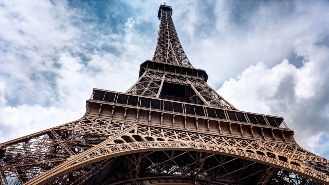 La Torre Eiffel reabrió sus puertas tras dos días cerrada por huelga