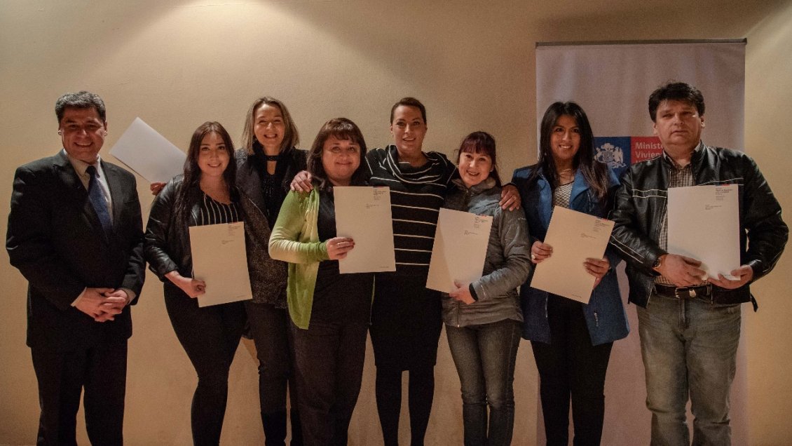 Entregaron subsidios habitacionales a 93 familias de Punta Arenas