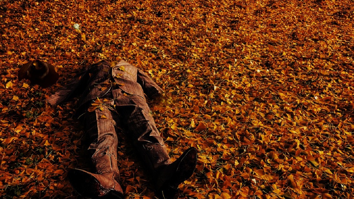 Mujer arrojó el cadáver de su marido en un patio donde jugaban niños