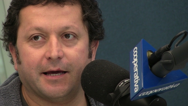 Daniel Alcaíno se lanzó contra Canal 13: 