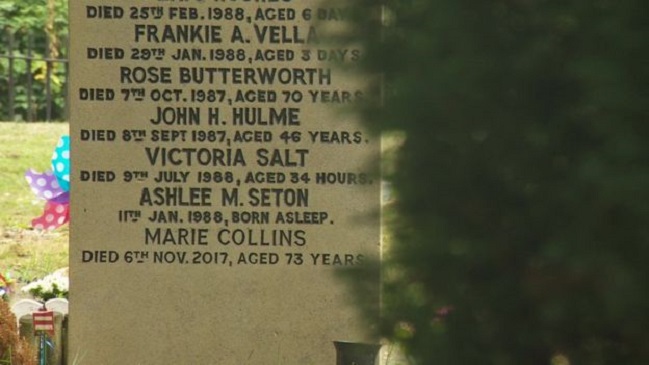 Padre que perdió a su hija lloró en la tumba equivocada por 30 años