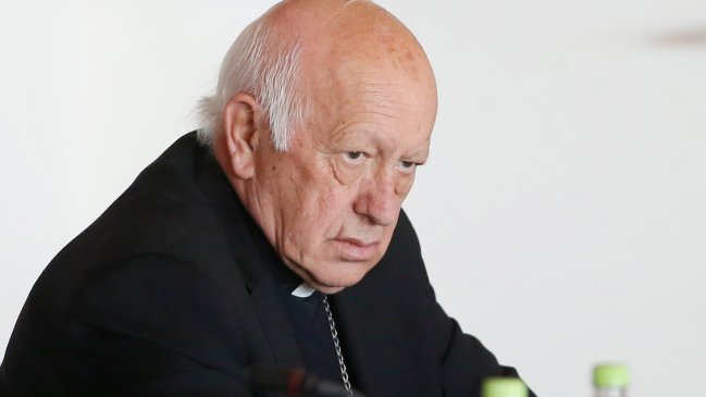 Ricardo Ezzati anunció el nombre del abogado que lo defenderá