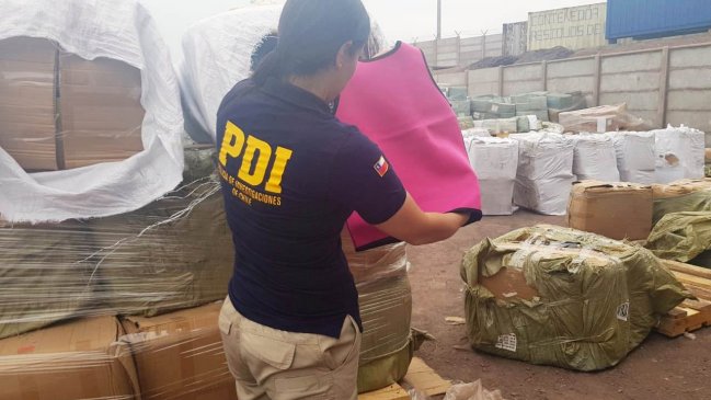 Incautan 25 mil fajas reductoras en Iquique